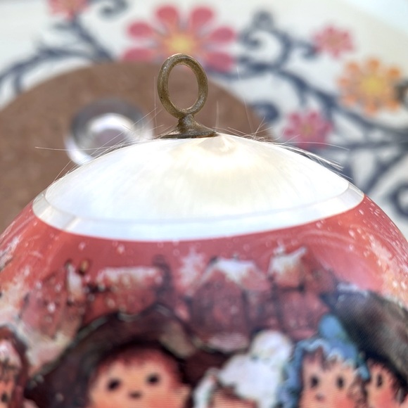 Vintage Hallmark Ornament - Picture 5 of 7